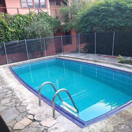 Lindas Suites A Uma Quadra Da Praia E Centro Ubatuba Ngoại thất bức ảnh