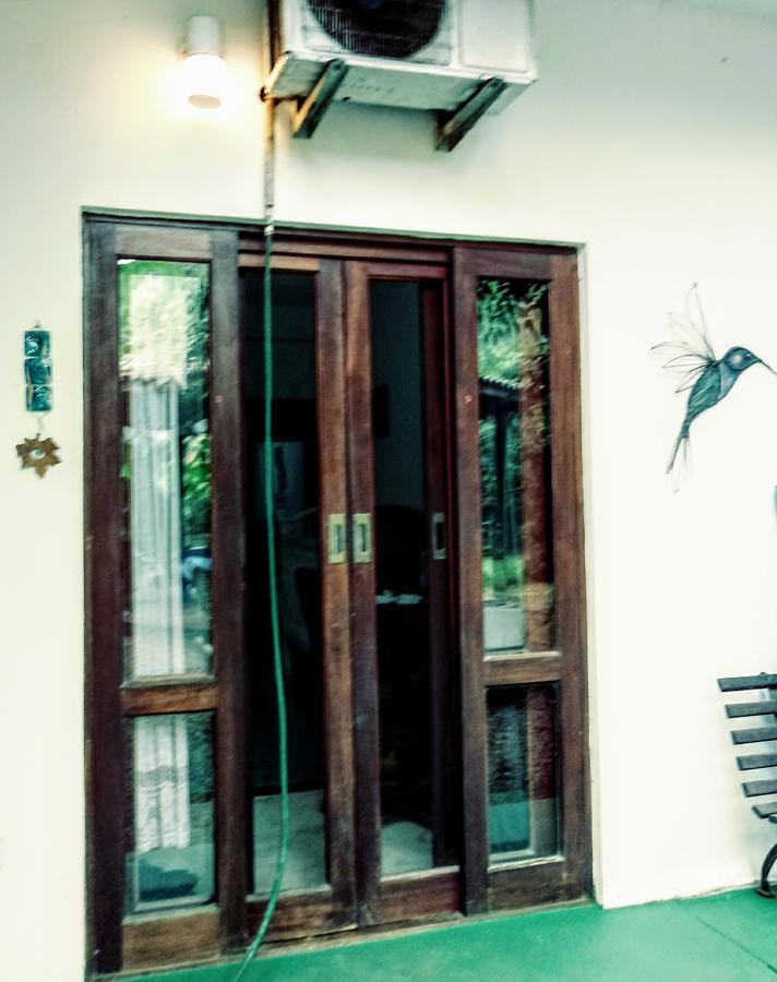 Lindas Suites A Uma Quadra Da Praia E Centro Ubatuba Ngoại thất bức ảnh